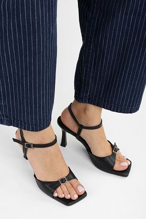 کفش پاشنه بلند کلاسیک مشکی زنانه چرم لاکی Shoeberry - کد 928434760