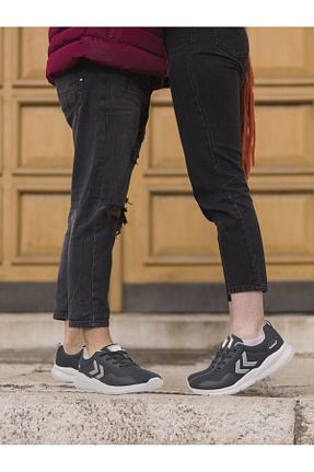 کفش اسنیکر طوسی زنانه بند دار hummel - کد 921561439