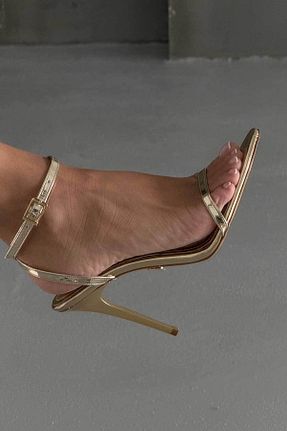 کفش پاشنه بلند کلاسیک طلائی زنانه چرم لاکی AYAKKABI PRENSİ - کد 929245319
