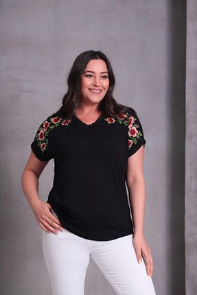بلوز سایز بزرگ مشکی زنانه رگولار Esina - کد 926053094