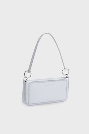 کیف دوشی آبی زنانه چرم مصنوعی Calvin Klein - کد 838000016