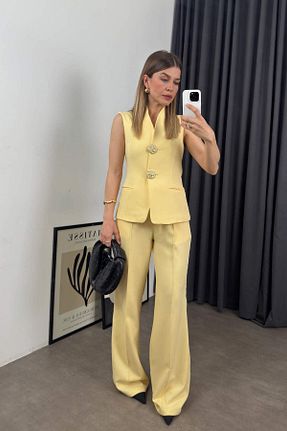 ست بالاتنه و پائین تنه زرد زنانه بافتنی Sue Store - کد 928305781
