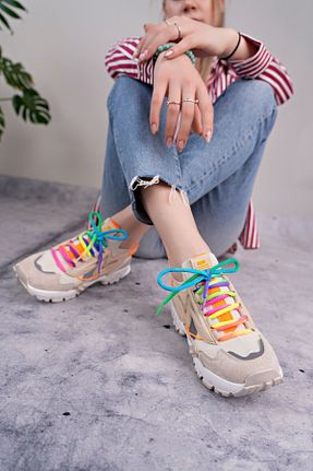 کفش اسنیکر بژ زنانه بند دار Madam Tarz - کد 928958321