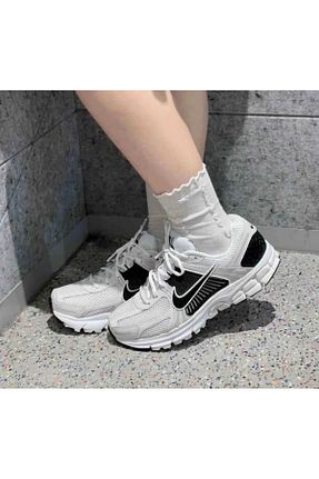 کفش پیاده روی سفید زنانه پارچه ای Nike - کد 929252401