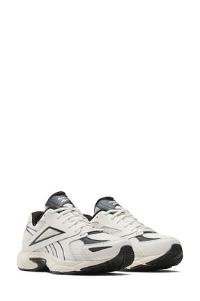 کفش اسنیکر سفید زنانه بند دار Reebok - کد 900068633
