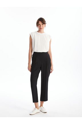 شلوار سبز زنانه پاچه لوله تفنگی LC Waikiki - کد 930346903