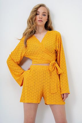 ست بالاتنه و پائین تنه زرد زنانه بافتنی Trend Alaçatı Stili - کد 930942520
