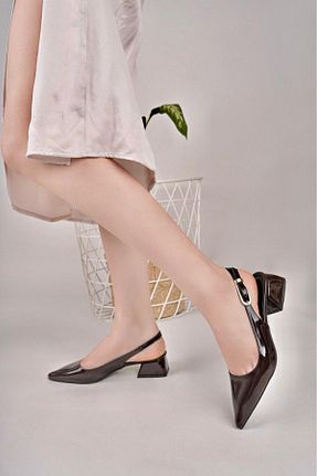 کفش پاشنه بلند کلاسیک قهوه ای زنانه چرم لاکی halabi moda - کد 930156433