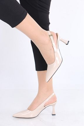 کفش پاشنه بلند کلاسیک بژ زنانه چرم لاکی Parıltı - کد 929592258