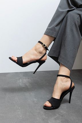 کفش استایلیتو مشکی پاشنه نازک wolk shoes - کد 929869243