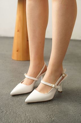 کفش پاشنه بلند کلاسیک سفید زنانه چرم لاکی GOFFSHOES - کد 930073875