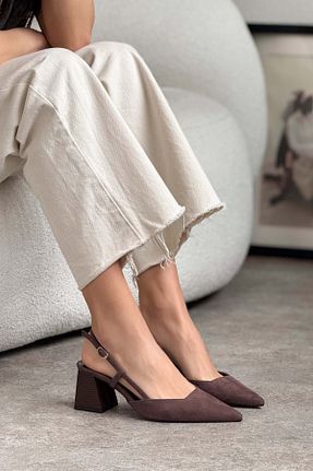 کفش پاشنه بلند کلاسیک قهوه ای زنانه جیر NİŞANTAŞI SHOES - کد 929692570