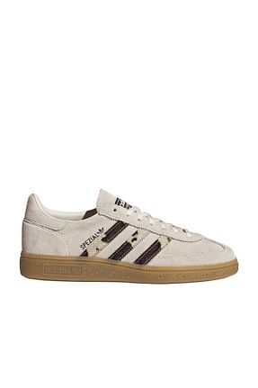 کفش اسنیکر زنانه بند دار adidas - کد 929973647