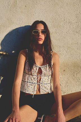 بلوز سفید زنانه طرح دار Bershka - کد 930539093