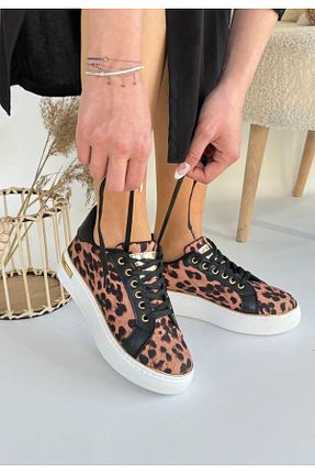 کفش اسنیکر قهوه ای زنانه بند دار Nil Shoes - کد 930883687