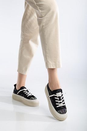 کفش اسنیکر مشکی زنانه بند دار SUİNS SHOES - کد 931440451