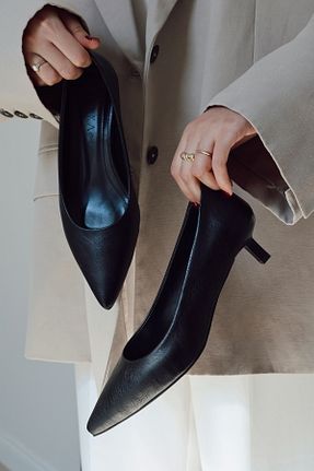 کفش پاشنه بلند کلاسیک مشکی زنانه چرم مصنوعی POLKA STORE - کد 931570112