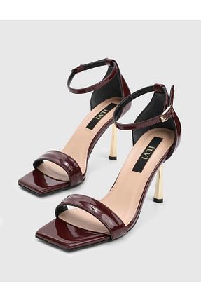 کفش پاشنه بلند کلاسیک زرشکی زنانه چرم خالص İlvi - کد 931956316