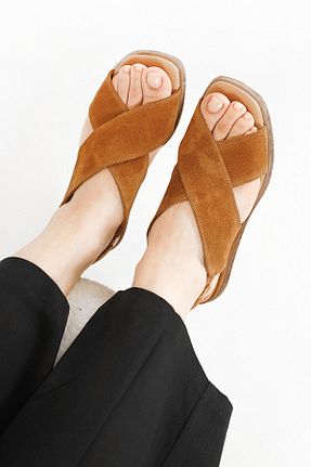 صندل قهوه ای زنانه پاشنه تخت Stilbagshoes - کد 707366367