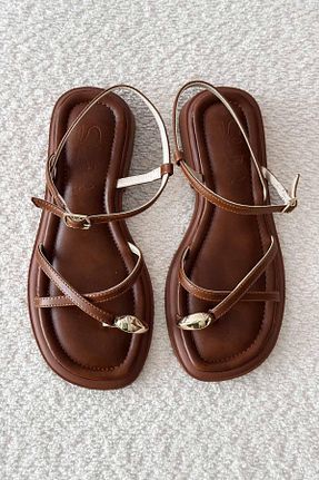 صندل قهوه ای زنانه پاشنه تخت Yula Fashion Shoes - کد 926755417