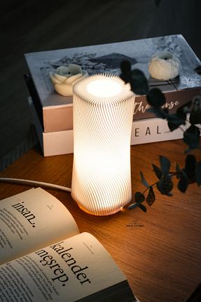 چراغ مطالعه / رومیزی سفید پلاستیک jeane home decor - کد 932729868