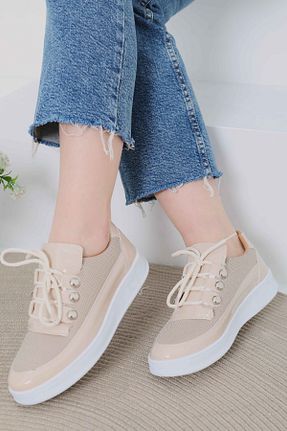 کفش اسنیکر بژ زنانه بند دار TOFİSA - کد 933281296