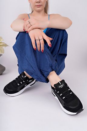 کفش اسنیکر سفید زنانه بند دار McDark - کد 931263138