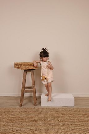 ست بالاتنه و پائین تنه صورتی بچه گانه بافت OhlalaKoala - کد 920580718