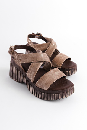 صندل قهوه ای زنانه پاشنه پر Capone Outfitters - کد 815620717