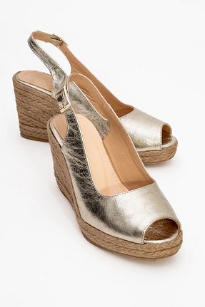 صندل طلائی زنانه پاشنه پلتفرم luvishoes - کد 931220909