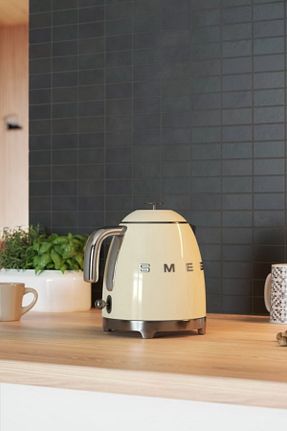 آب جوش و کتری بژ 2000 W ve altı Smeg - کد 188143274