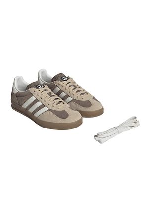 کفش اسنیکر قهوه ای زنانه بند دار adidas - کد 853027099