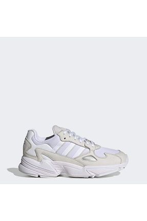 کفش اسنیکر سفید زنانه بند دار adidas - کد 790050326