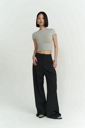 تیشرت طوسی زنانه اسلیم فیت MAİ COLLECTİON - کد 681284703