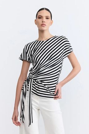 بلوز مشکی زنانه رگولار Gusto - کد 930818749
