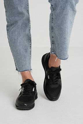 کفش اسنیکر مشکی زنانه بند دار Beyond - کد 930947236