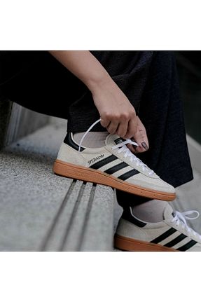 کفش اسنیکر بژ زنانه بند دار adidas - کد 856880825