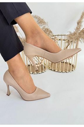 کفش پاشنه بلند کلاسیک بژ زنانه چرم مصنوعی Nil Shoes - کد 933958160