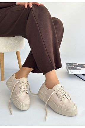 کفش اسنیکر بژ زنانه بند دار NESSİMO - کد 935922534