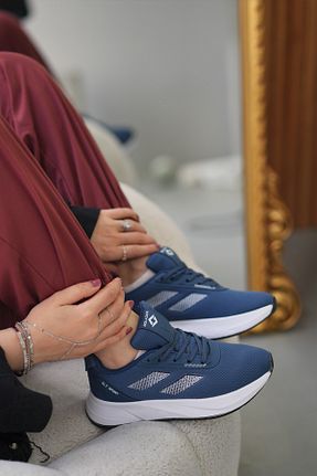 کفش اسنیکر سرمه ای زنانه بند دار SOLAZER - کد 931696416