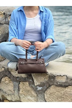 کیف دوشی قهوه ای زنانه چرم مصنوعی MONA - کد 929097049