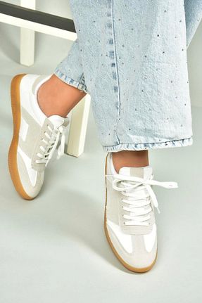 کفش اسنیکر سفید زنانه بند دار Fox Shoes - کد 936952724