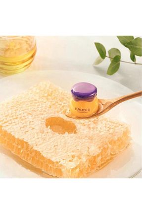 براق کننده لب سفید Frudia - کد 225936295