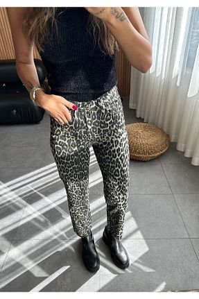 شلوار جین بژ زنانه پاچه لوله تفنگی studio fashion 1988 - کد 936239032