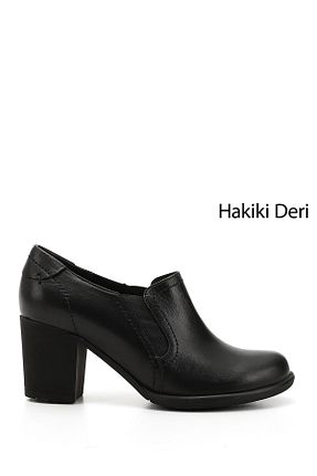 کفش پاشنه بلند کلاسیک مشکی زنانه چرم خالص GÖNDERİ(R) - کد 32025316
