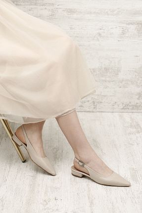 کفش پاشنه بلند کلاسیک بژ زنانه چرم مصنوعی GÖNDERİ(R) - کد 902534299