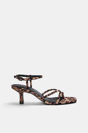 صندل رنگی زنانه پاشنه نازک Pull & Bear - کد 938076033