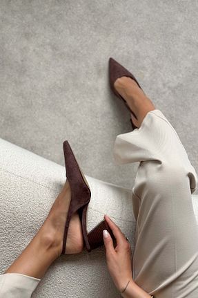 کفش پاشنه بلند کلاسیک قهوه ای زنانه جیر NİŞANTAŞI SHOES - کد 938166641