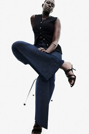 جلیقه مشکی زنانه اسلیم فیت H&M - کد 939983088