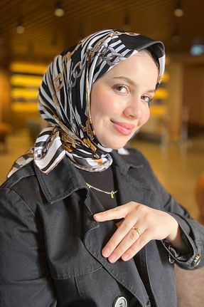 روسری رنگی کرپ Armine - کد 939542021